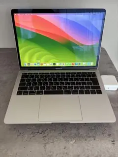 Apple MacBook Air 2019/i5/8GB/256GB/13.3