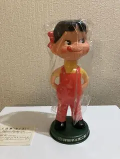 不二屋　首振りペコちゃん　置き物