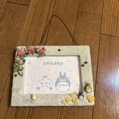 【となりのトトロ】散歩道　フォトスタンド 2025年最新】となりのトトロ写真スタンドの人気アイテム - メルカリ