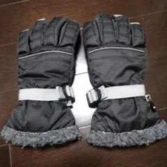 Item thumbnail for item fc84f34a-db9c-480a-8f39-a499d70c9a61