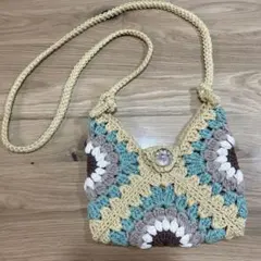 サンフラワー グラニーモチーフ スマホショルダー   ハンドメイド  手編み ②