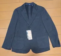 新品タグ付き　ユニクロ　コンフォートテーラードジャケット130㎝