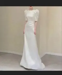 【新品未使用】エレガントなホワイトウェディングドレス