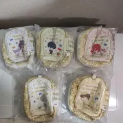 ブルーロック×サンリオ ぬいぐるみキャリーポーチ　5種類