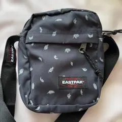 EASTPAK（イーストパック）ミニショルダーバッグ The One（ザ・ワン)のサムネイル