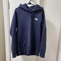 THE NORTH FACE ネイビーパーカー