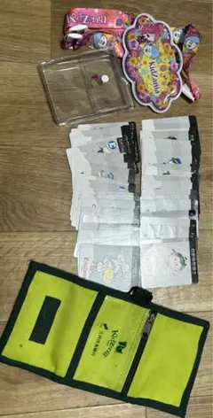 キッザニア お仕事カード 3つ折り財布 カードケース