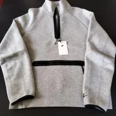 NIKE　テックフリース　L新品未使用
