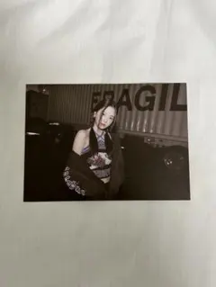 【LE SSERAFIM】ルセラ ウンチェ ポストカード antifragile