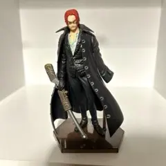ワンピース シャンクス フィギュア