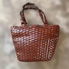 革編み込みバッグ　革バッグ　レディースハンドバッグ