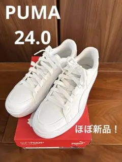 Puma SOFTFOAM+ ホワイトスニーカー