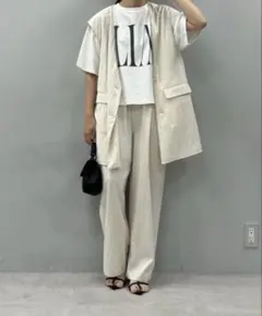 美品　ピュアルセシン　ジレ　ベスト アイボリーのサムネイル