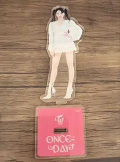 TWICE ONCE DAY アクリルスタンド ジヒョ - メルカリ