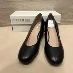 GEOX パンプス ブラックのサムネイル