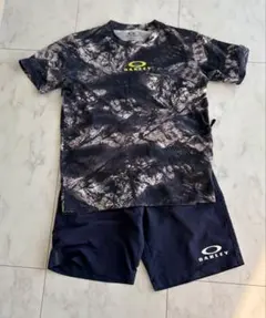 OAKLEY オークリー Tシャツ 150ショートパンツ 140 セットアップのサムネイル