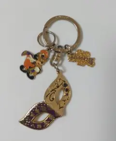 Item thumbnail for item 853cd106-f61f-4164-9633-66074d70eea5