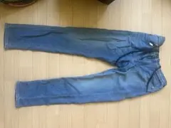 UNIQLO ダークブルー ストレートジーンズ ウエスト76cm