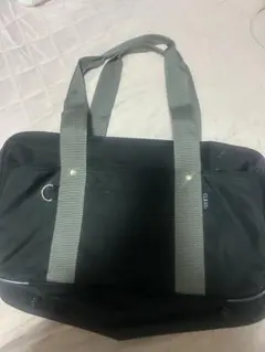 シンプル 黒 ナイロンスクバ