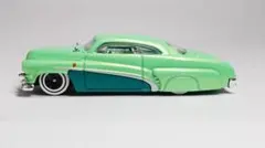 Item thumbnail for item 21da5b5a-87c7-46d0-b64f-1ce64b8cb6e6