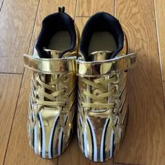 未使用　ジュニアサッカージュース　ゴールド　22.5cm