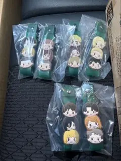 進撃の巨人 一番くじ ぽこっとチャーム 6種