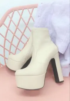 R&E 太ヒールストレッチショートブーツ Mサイズ