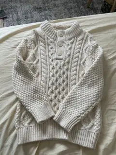 【美品】GAP アイボリー ケーブルニットセーター　4歳用