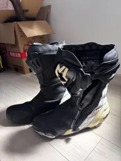 アルパインスターズ スーパーテックR 黒赤 EU41 JP26cm - メルカリ
