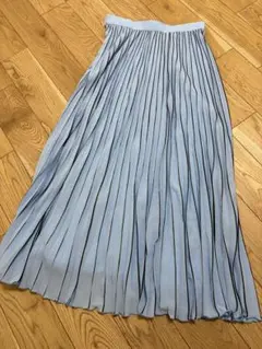 水色 プリーツロングスカートのサムネイル