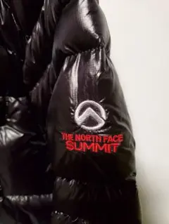 ノースフェイス サミットシリーズ　ライトヒート ダウンジャケット