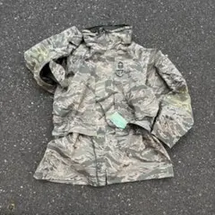 Item thumbnail for item 0e3d5e06-f00e-4c18-a6e5-724af2f2af98