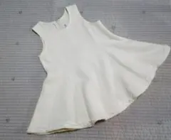 オフホワイト　ジャンパースカート　ワンピース　９５ｃｍ