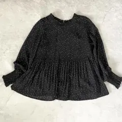 美品　VIS ビス　ドット柄　シフォンプリーツブラウス　黒　フリーサイズ