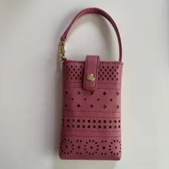 ピンク カットアウトデザイン スマホポーチ