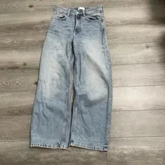 ZARA ジーンズ　デニム　34のサムネイル