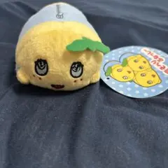 寝そべりふなっしー　お手玉