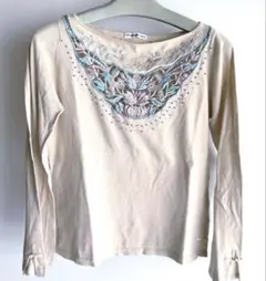 古着　VIVIENNE TAM 刺繍入り長袖トップスのサムネイル