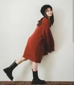 PINUE ブークレカラーニットワンピース ブークレカラーニットワンピース【PINUE】