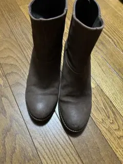 Item thumbnail for item 177cf59f-b641-4ae9-b7f5-e632592783c6