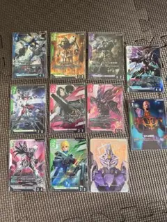ガンダムアーセナルベース カード 11枚セットのサムネイル