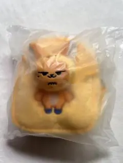 マルチポーチ　TXTプルバトゥ （ファンチュン）