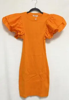 ［新品タグ付］ZARA▽ボリュームフリル袖 タイトワンピース