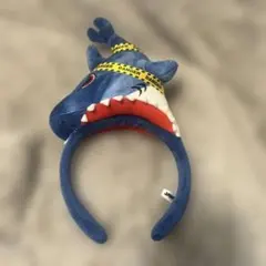 ユニバ　サメカチューシャ