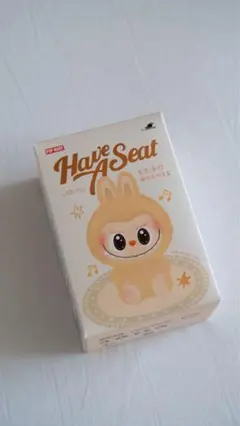 ポップマート　ラブブ 1ピース　未開封 labubu ハブアシート