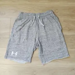 UNDER ARMOUR ショートパンツ グレーのサムネイル