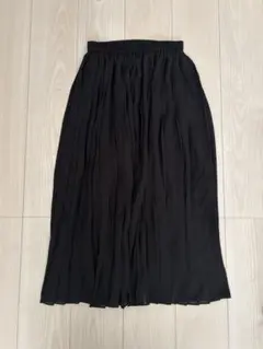UNIQLO ユニクロ シフォンプリーツロングスカート S ブラック