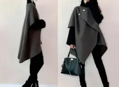 グレー ボタン付き ポンチョ