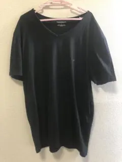 ブラック Vネック Tシャツ ダメージあり