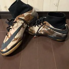 NIKE HYPERVENOM/ハイパーヴェノム　フットサルシューズ 迷彩柄のサムネイル